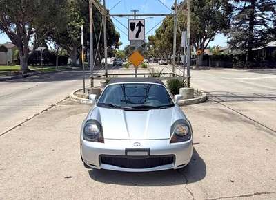 2002 Toyota MR2