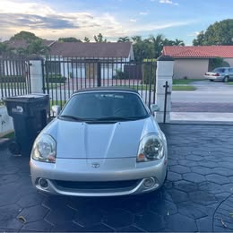 Toyota MR2 Spyder 2004