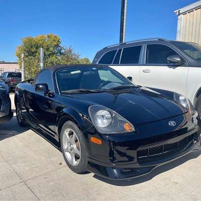 2000 Toyota MR2 - Spyder