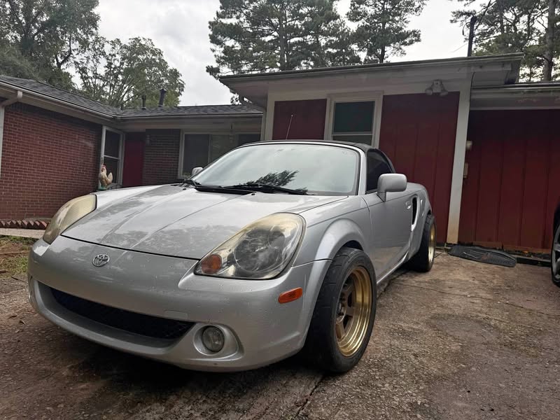 2003 Toyota MR2 - Spyder