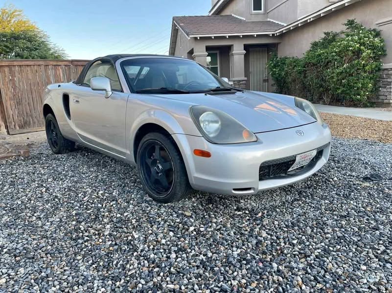 2002 Toyota MR2 - Spyder Convertible 2D
