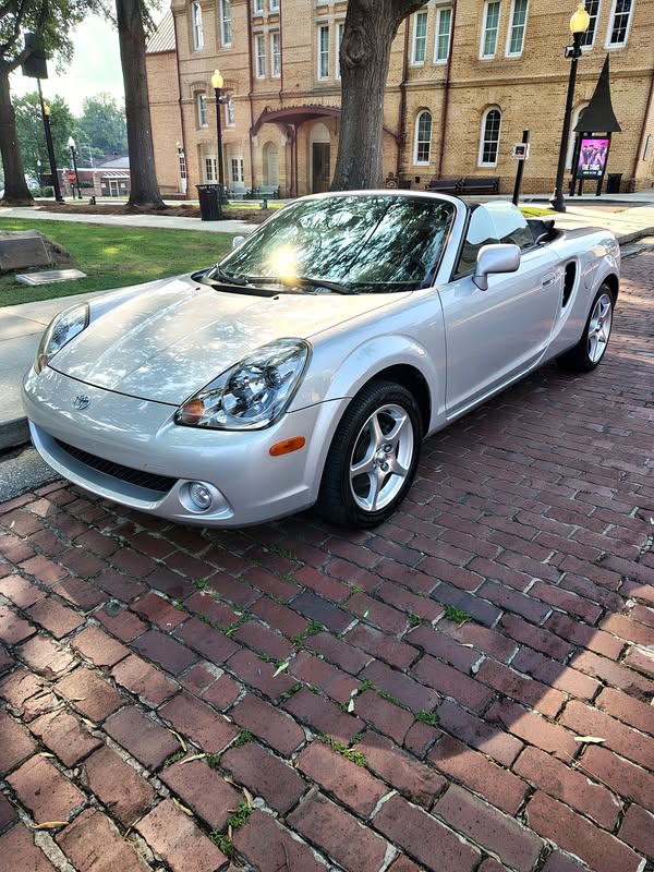 2004 Toyota MR2 - Spyder Convertible 2D
