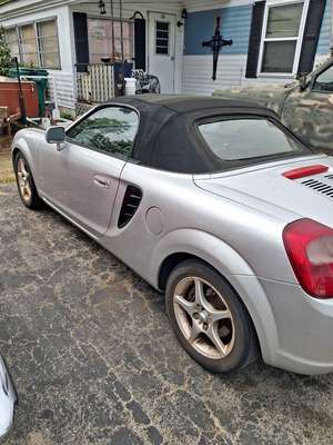 2000 Toyota MR2 - Spyder Convertible 2D