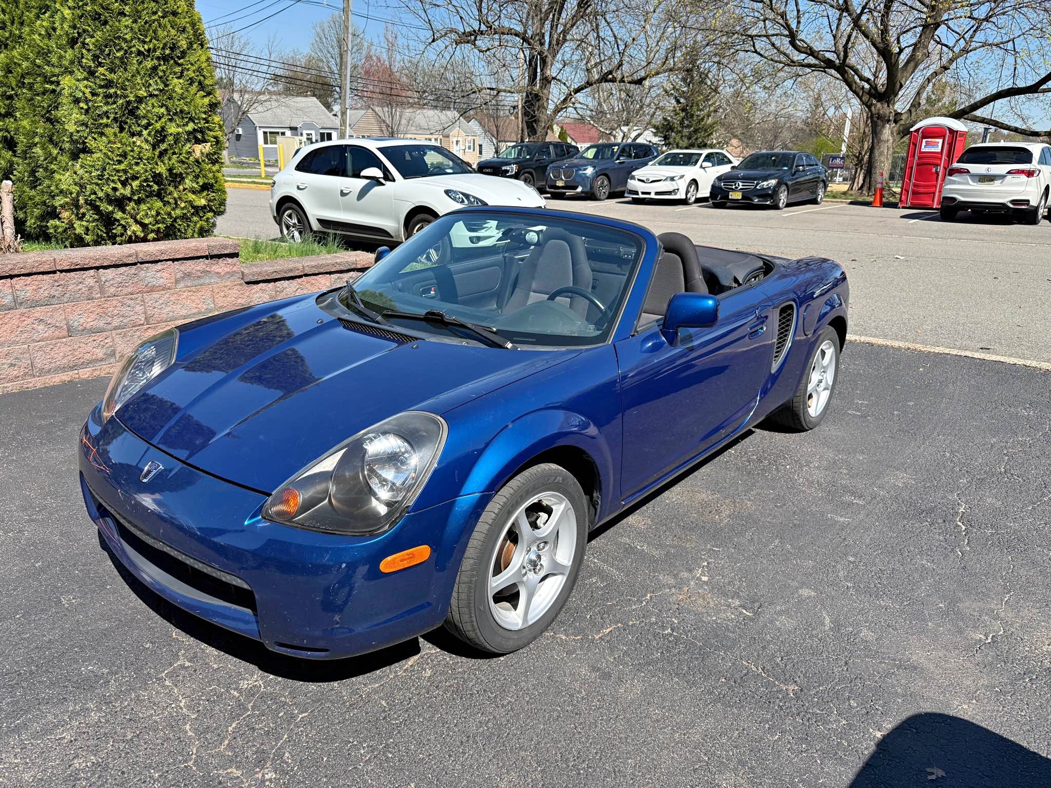 2000 Toyota MR2 - Spyder Convertible 2D