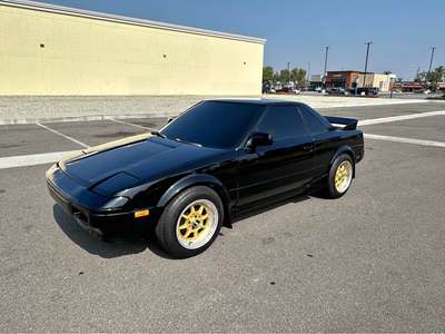 1985 Toyota MR2 - Spyder