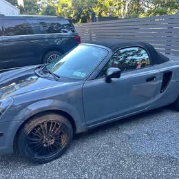 2000 Toyota MR2 - Spyder Convertible 2D