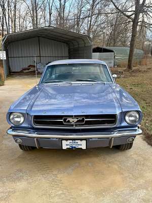 1965 Ford Mustang - Coupe 2D