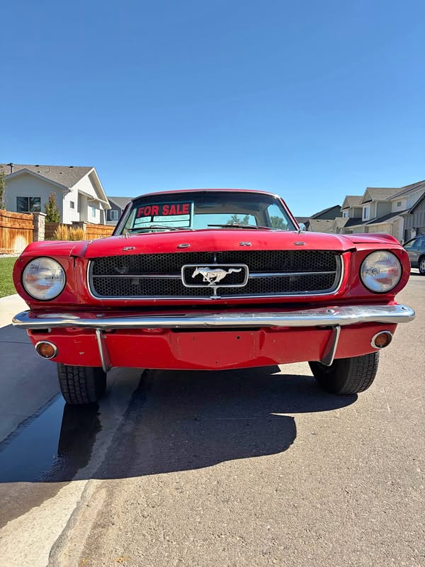 1965 Ford Mustang - Coupe 2D