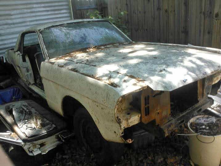 1965 Ford Mustang - Coupe 2D