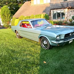1965 Ford MUSTANG
