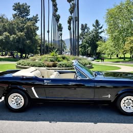 1965 Ford mustang convertible