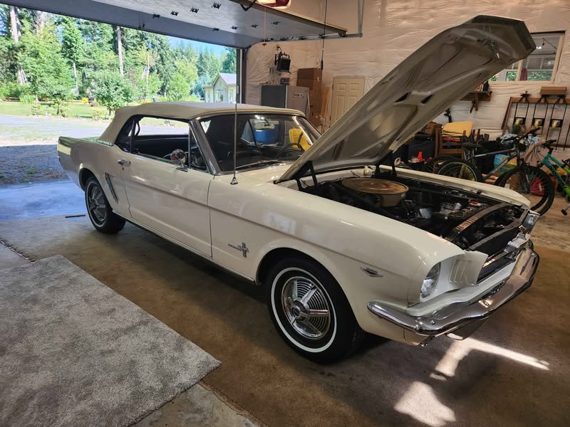 1965 Ford Mustang - Convertible 2D