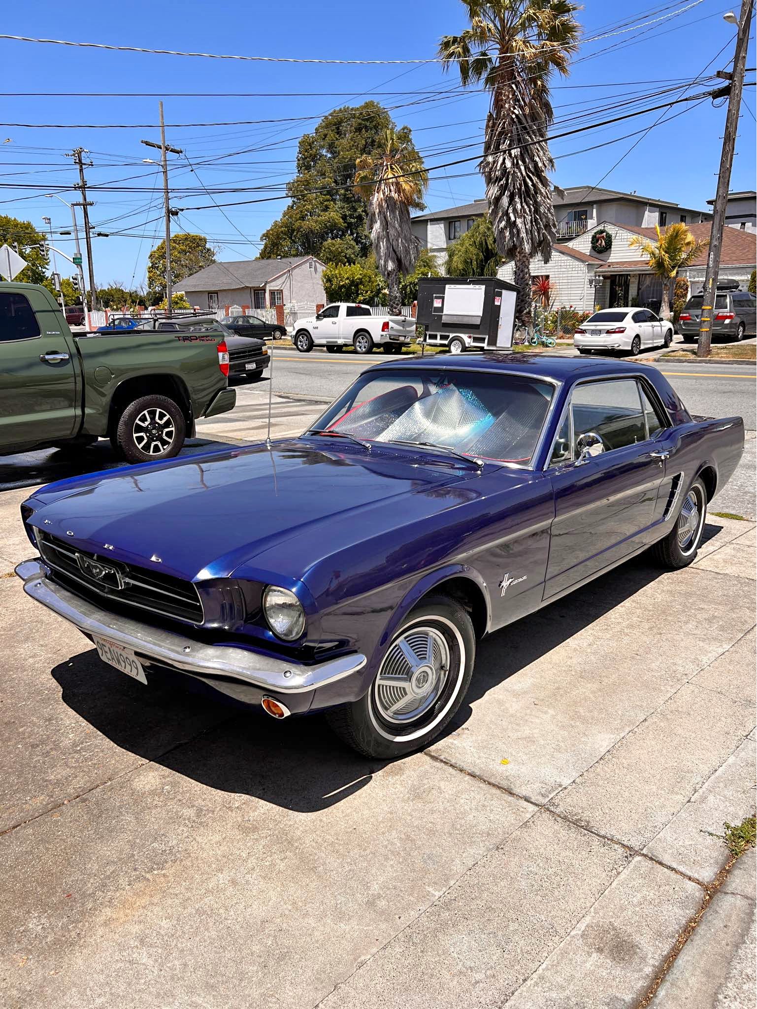 1965 Ford Mustang - Coupe 2D