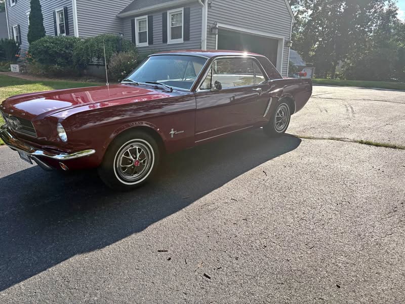 1965 Ford Mustang - Coupe 2D