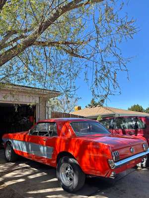 1965 Ford Mustang - Coupe 2D