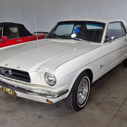 1965 Ford mustang coupe