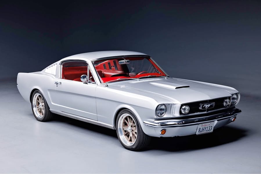 1965 Ford Mustang - Fastback