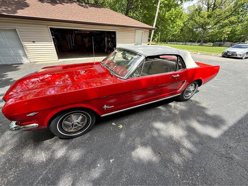 1965 Ford Mustang - Convertible 2D