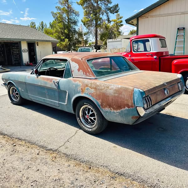 1965 Ford Mustang - Solid \u201cA\u201d code Project