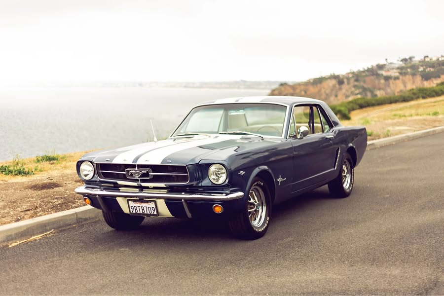 1965 Ford Mustang - C Code V8