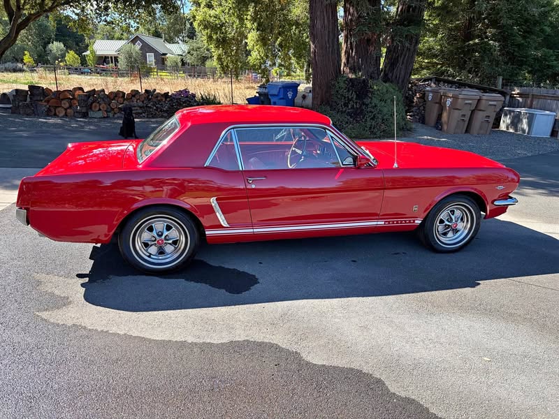 1965 Ford Mustang - GT Coupe 2D