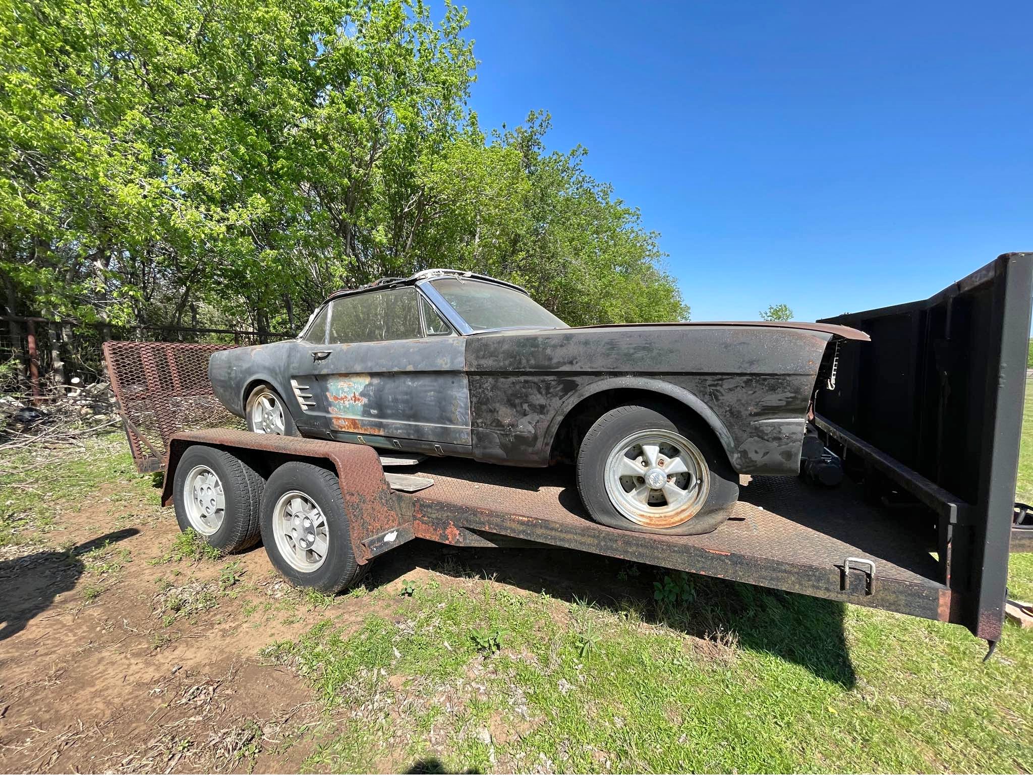 1965 Ford Mustang - Convertible 2D