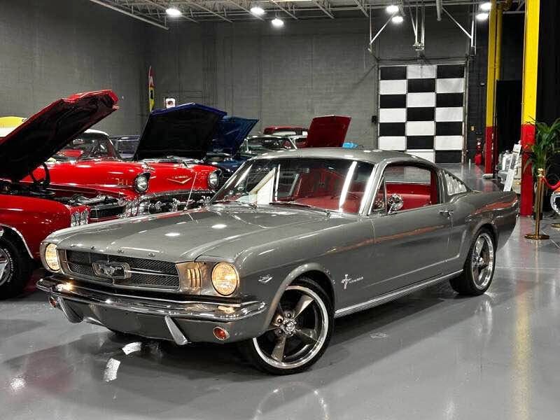 1965 Ford Mustang - Fast Back A Code