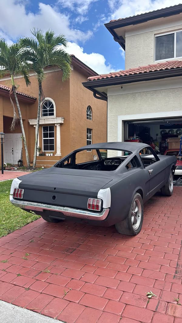 1965 Ford Mustang - GT Coupe 2D