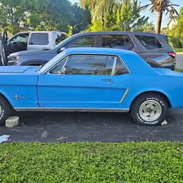 1965 Ford mustang v8\/ac