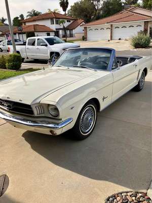 1965 Ford Mustang - Convertible 2D