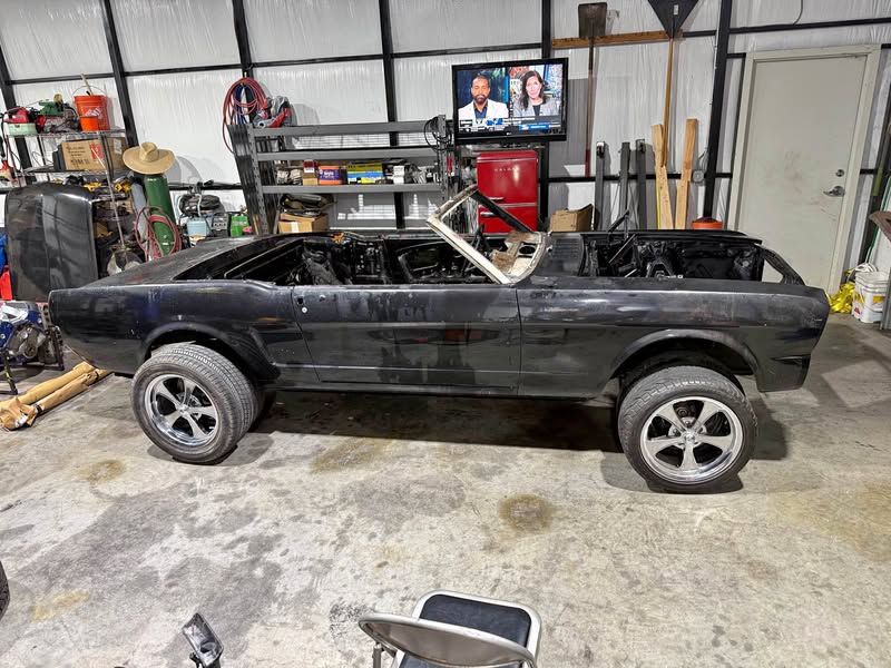 1965 Ford Mustang - Convertible 2D