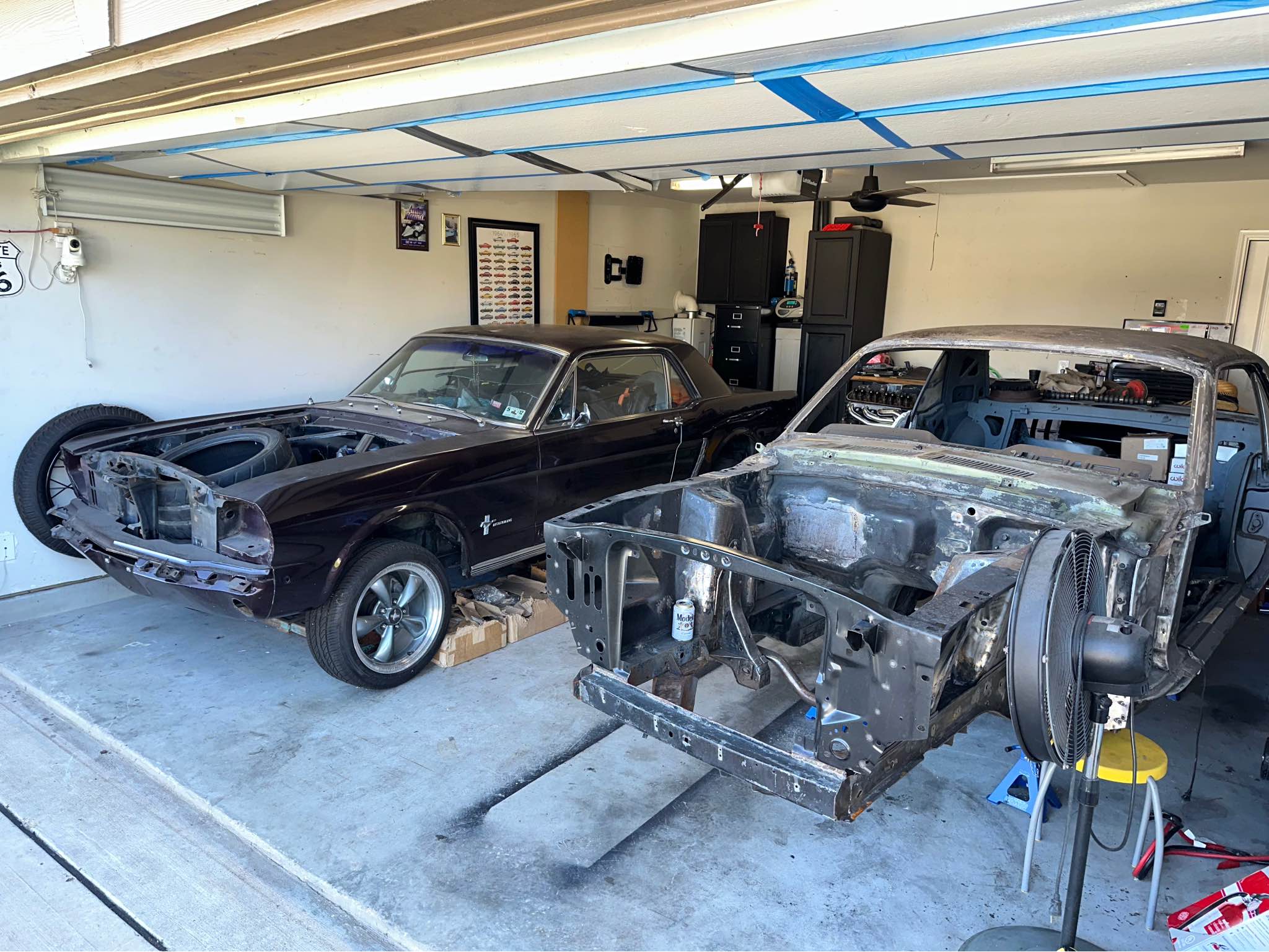 1965 Ford Mustang - Coupe 2D