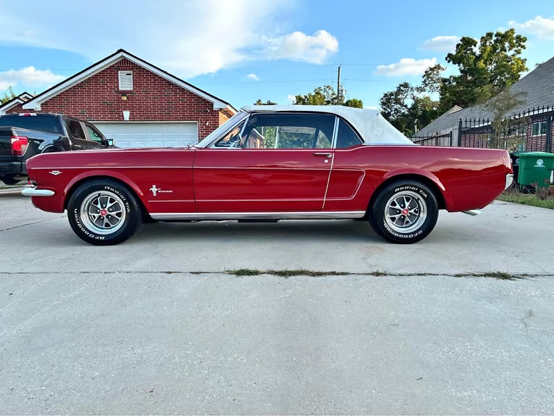 1965 Ford Mustang - Convertible 2D