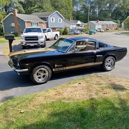 1965 Ford Mustang - Chrome