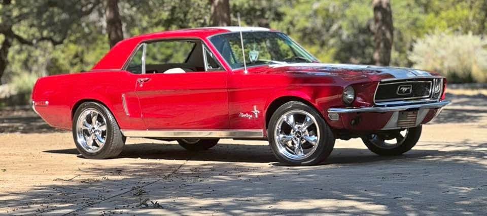 1968 Ford Mustang - Coupe 2D