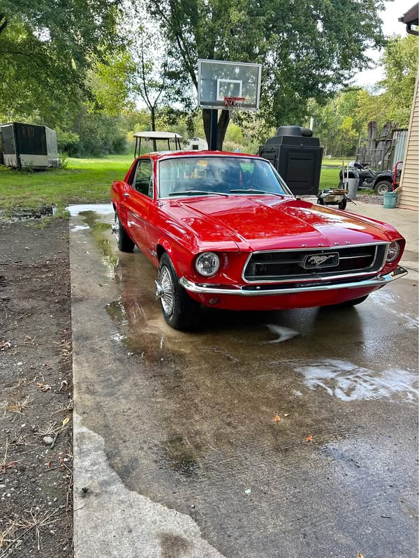 1967 Ford Mustang - Coupe 2D