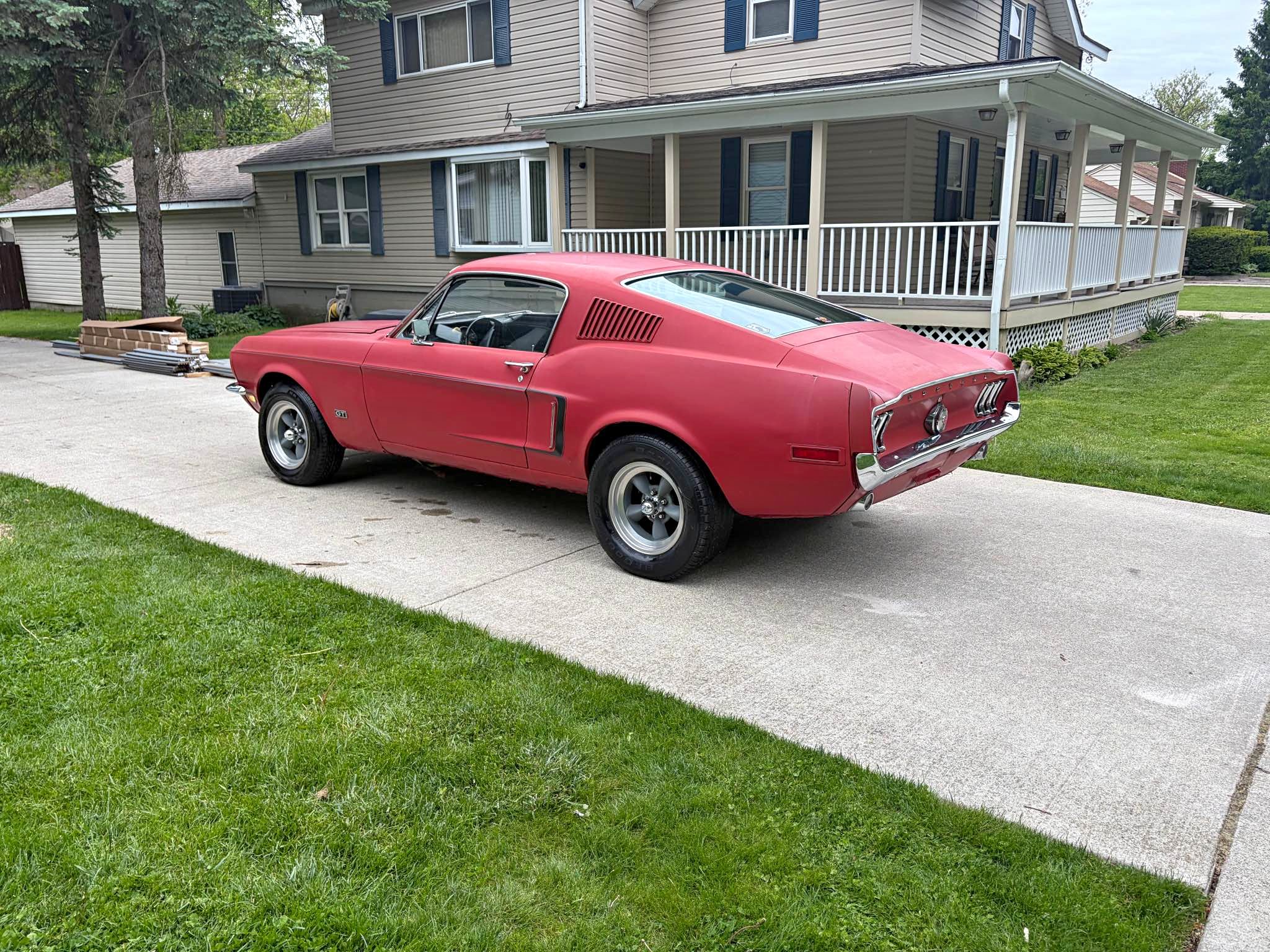 1968 Ford Mustang - Coupe 2D
