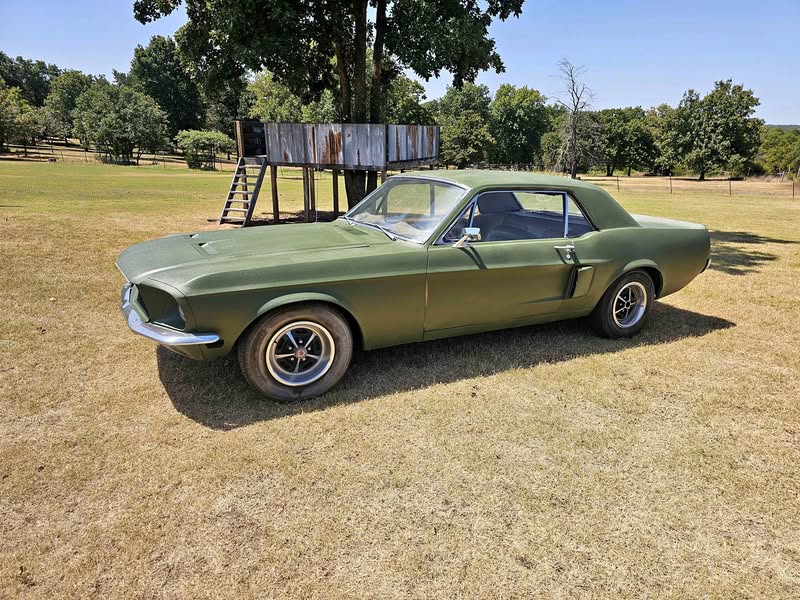 1968 Ford Mustang - Coupe 2D