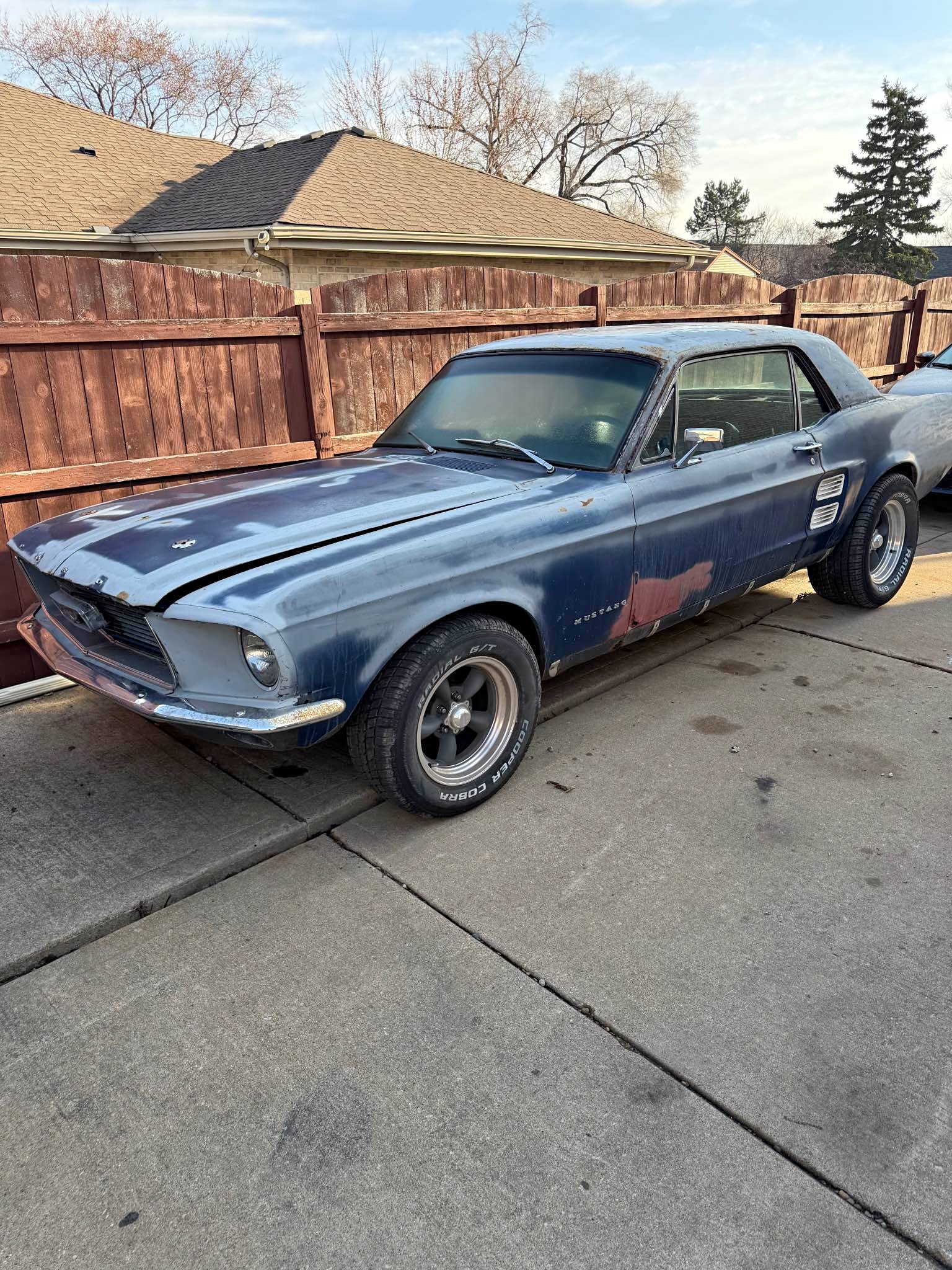 1967 Ford Mustang - Coupe 2D