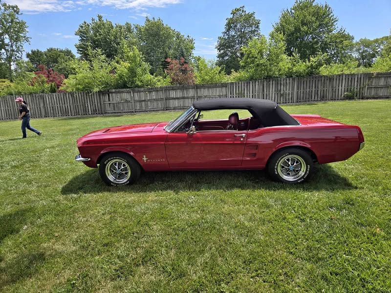 1967 Ford Mustang - Convertible 2D