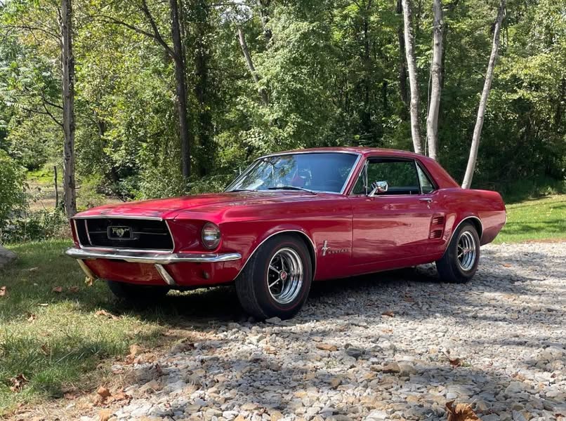 1967 Ford Mustang - Coupe 2D