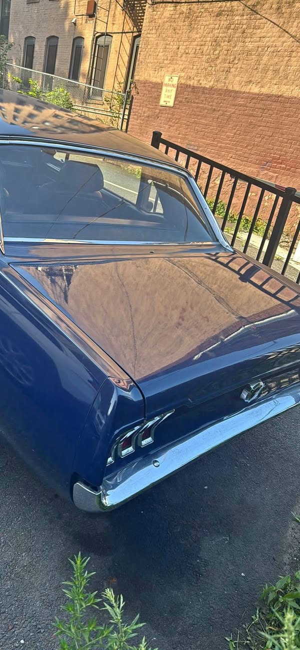 1967 Ford Mustang - Coupe 2D