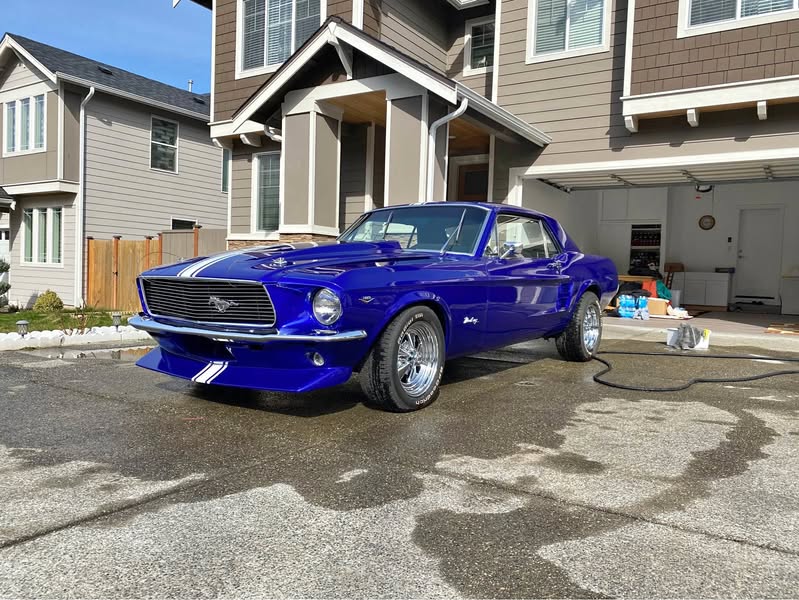 1967 Ford Mustang - Coupe 2D