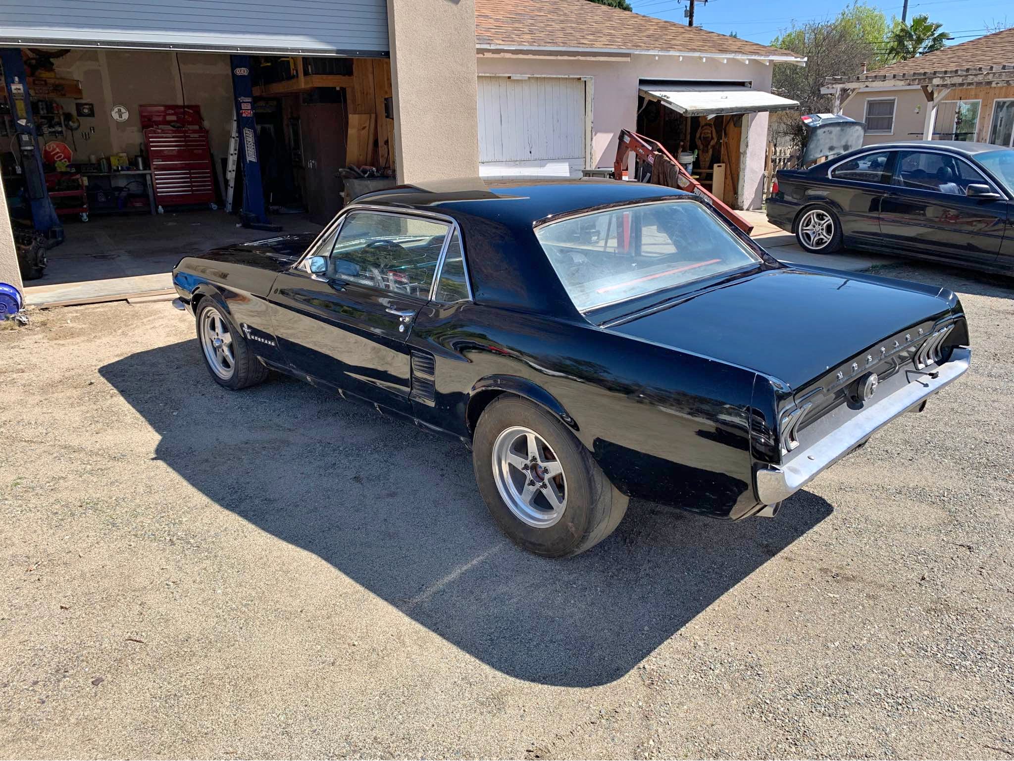 1967 Ford Mustang - Coupe 2D