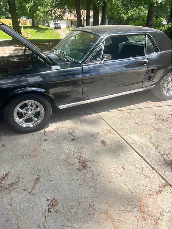 1968 Ford Mustang - Coupe 2D