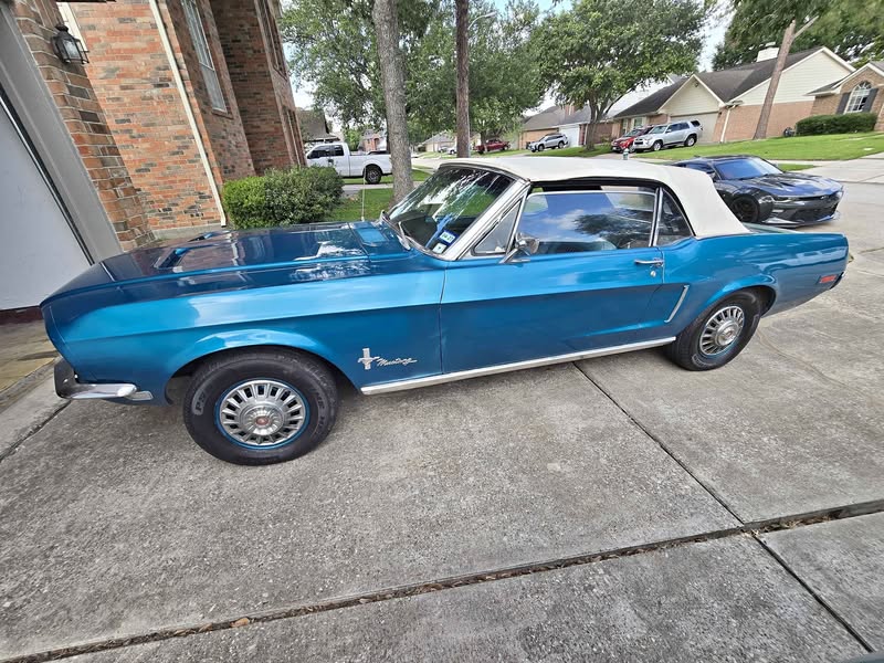 1968 Ford Mustang - Convertible 2D