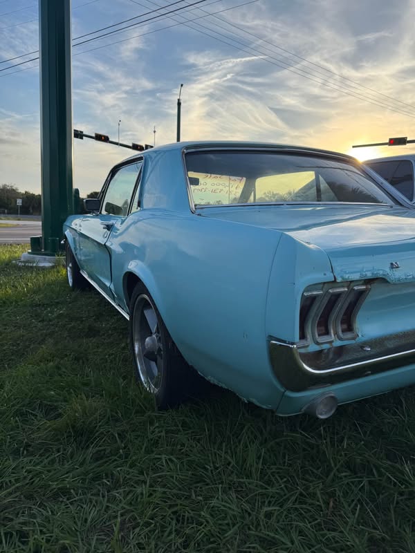 1967 Ford Mustang - Coupe 2D