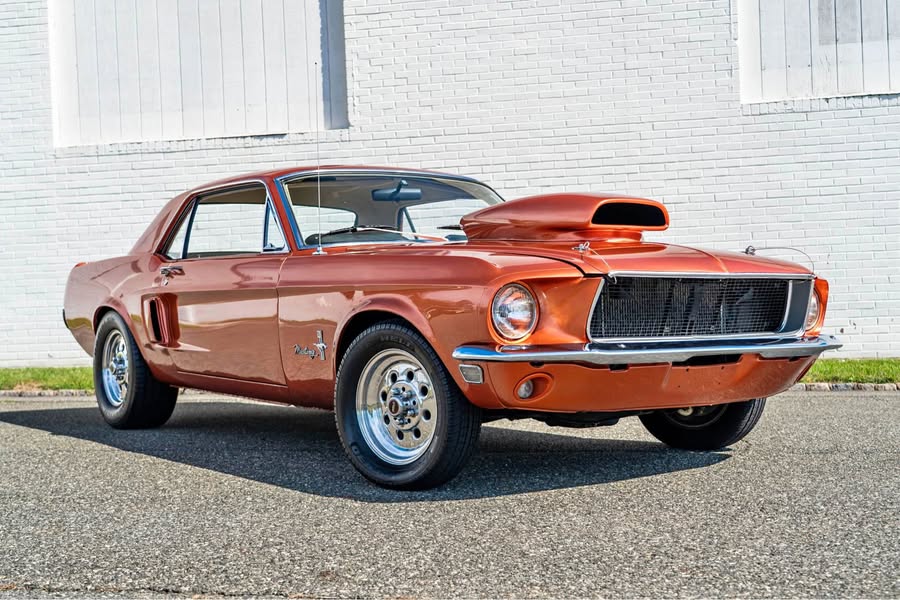 1968 Ford Mustang - Coupe 2D