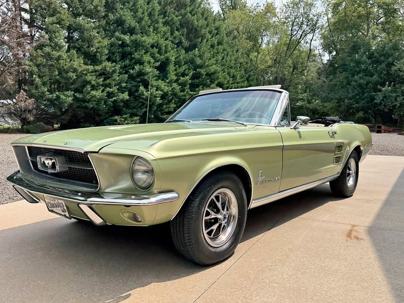 1967 Ford Mustang - Premium Convertible 2D