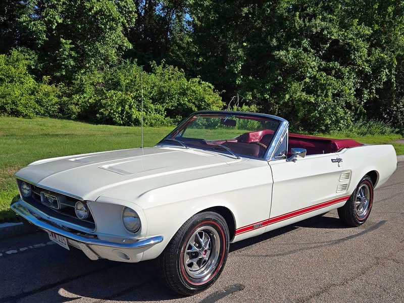 1967 Ford Mustang - Convertible 2D